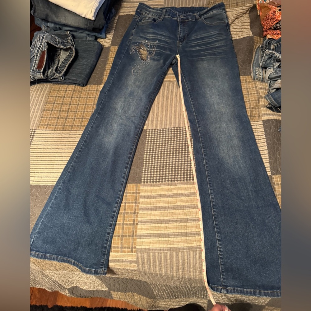 Women’s cute jeans
